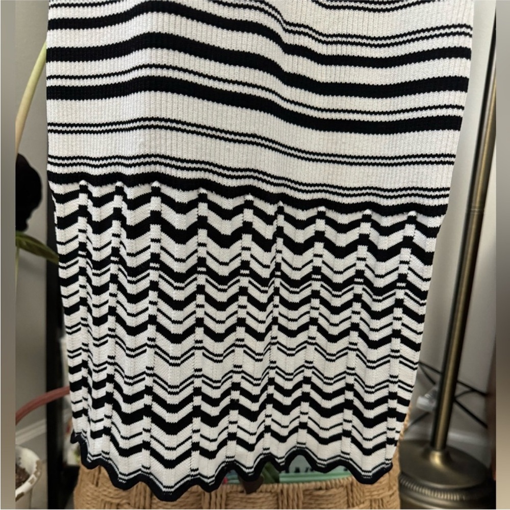 bebe Black White Stripe Mock Neck Bodycon Midi Dress Minimal 90s Chic Small‎ - Picture 10 of 16